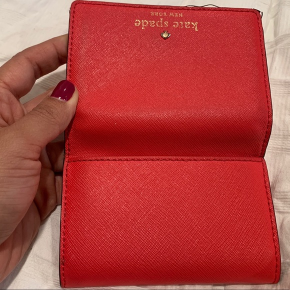 Kate Spade Wallet - Picture 2 of 3